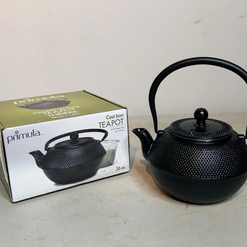 NEW IN BOX - Primula Hammered Cast Iron Japanese Tetusubin Teapot - Picture 1 of 4